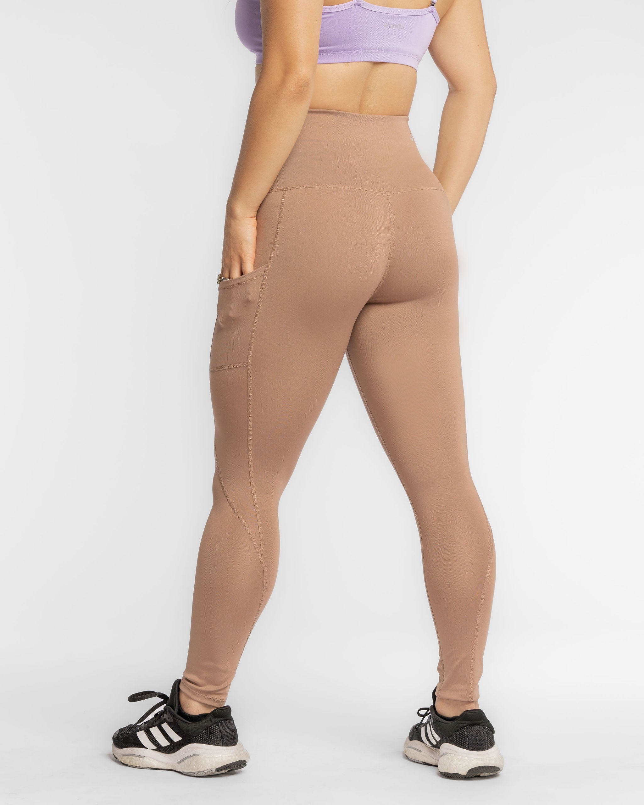Hi Five Pocketed High-Waist Legging – Just Brew It (XS/S/M/L/XL/XXL)