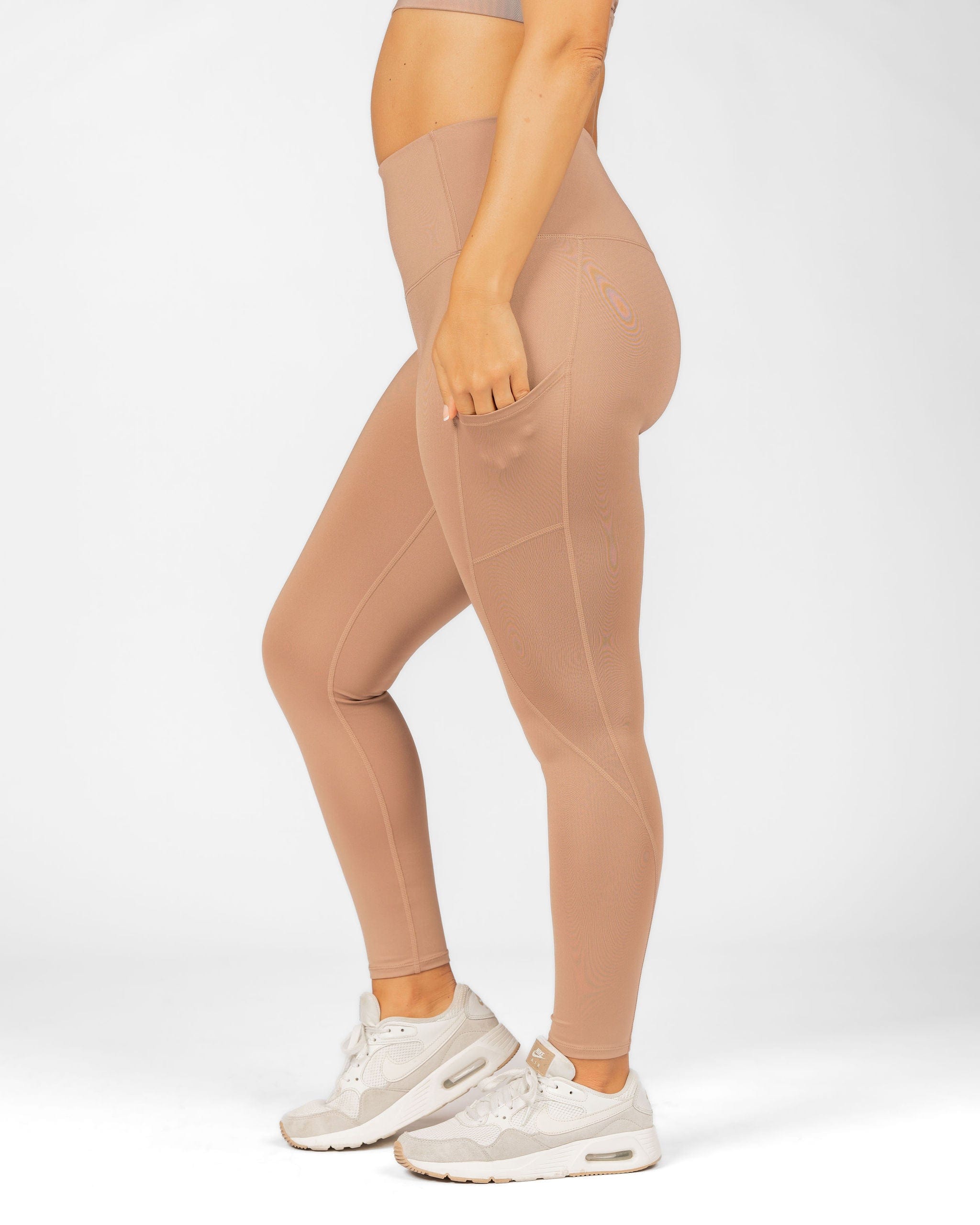 Hi Five Pocketed High-Waist Legging – Just Brew It (XS/S/M/L/XL/XXL)